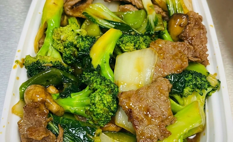 Sliced Beef with Broccoli at Spring Wok Express - tender beef and fresh broccoli in savoury brown sauce, Stoney Creek